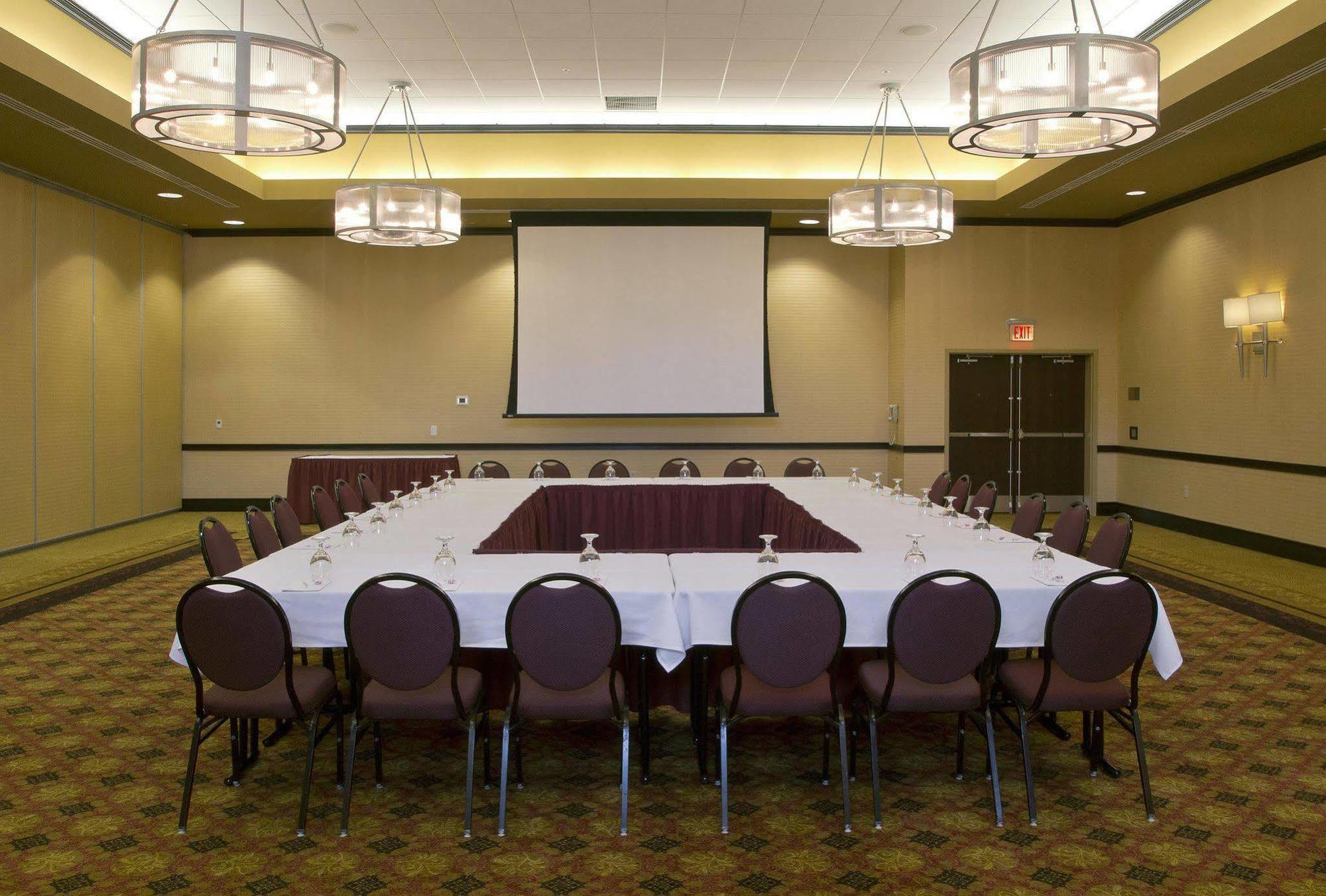 Embassy Suites Columbus - Airport Exterior photo